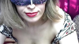 Masked Mature On Webcam