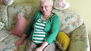 OmaGeiL Pics Of Grannies Sucking Dicks Slideshow
