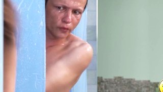 Naked And Funny Peeping Shower HD