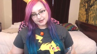 Sensual BBW Kitten  With Colored Hair And Shaking Bubble