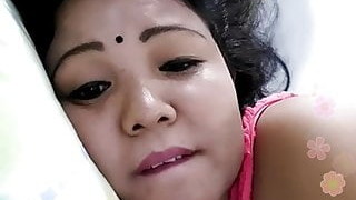 Bengali Slut On Webcam 1
