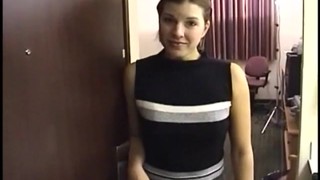 An Amateur Brunette Babe Sucks A Dick In A POV Video