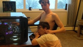 Interrupting My Boyfriend Playing Video Games (He Makes Me Cum+Cumshot)