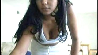 Indian Teen Babe Who Loves Pleasures Gets Live