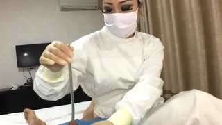Dominação feminina, Enfermeira