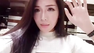 Hot Chinese Babes  Dancing
