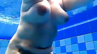 Solo Clip With My Chubby Nude Wifey Bathing In A Pool