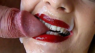 Cock Sucking Cynthia Vellons Gets Mouth Fucked And Does Cum Facial