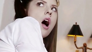 Pétage de cul, Porno Italien, Orgasme, Jeunettes, Ados enculées, Sous la jupe
