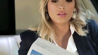 Blonde Babe Gets Fucked In The Car By WxA8AxW