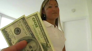 Women Go Increasingly Hardcore When Money Is Around