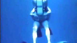 Lovely Couple Tries Underwater Sex For The Very First Time