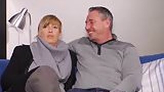 SEXTAPE GERMANY - Chubby German Mature Gives Head