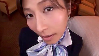 Classy Japanese Stewardess Takes Customer Service To A New Level